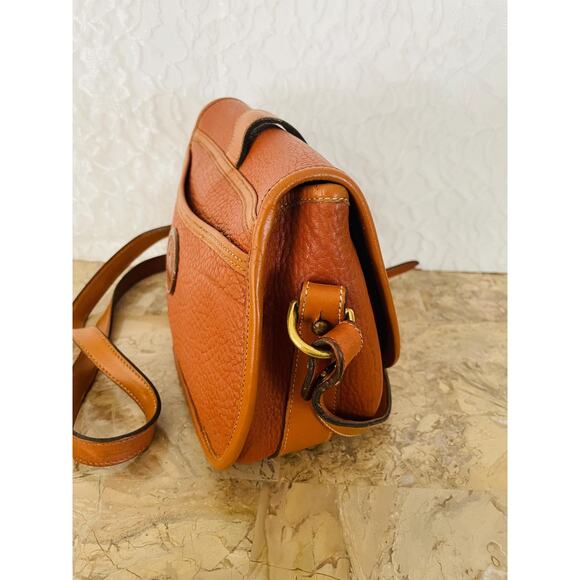 Vtg DOONEY and BOURKE AWL burn orange saddle round small shoulder bag crossbody - Picture 4 of 9